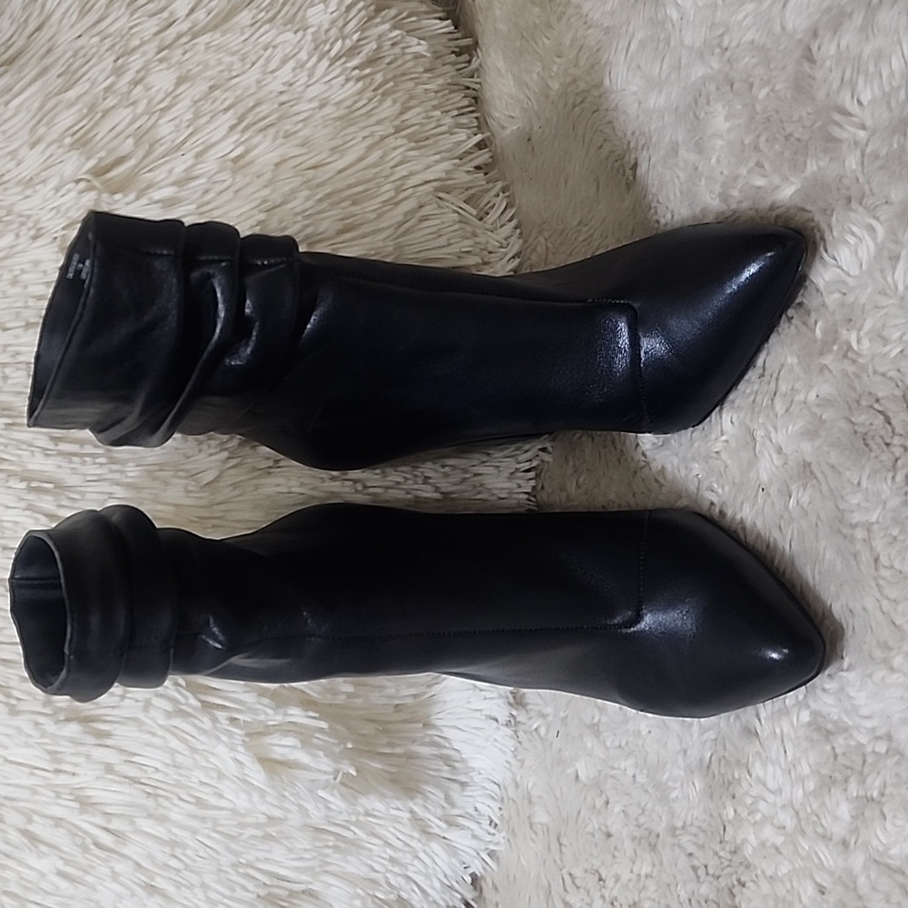 Steve Madden Black Ankle Boots - Picture 6 of 13